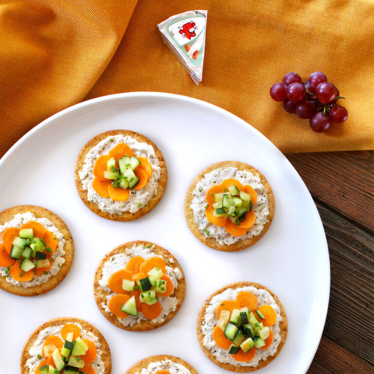 Canapés végans aux crackers ail & fines herbes